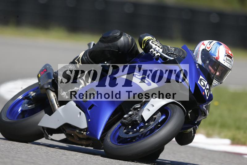 /Archiv-2025/48 25.08.2025 Cornu Master School ADR/rot-rouge/64